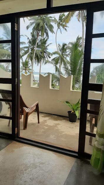 Akurala Beach Boutique Resort Esterno foto